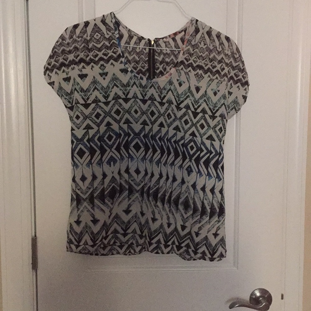 Patterned Top